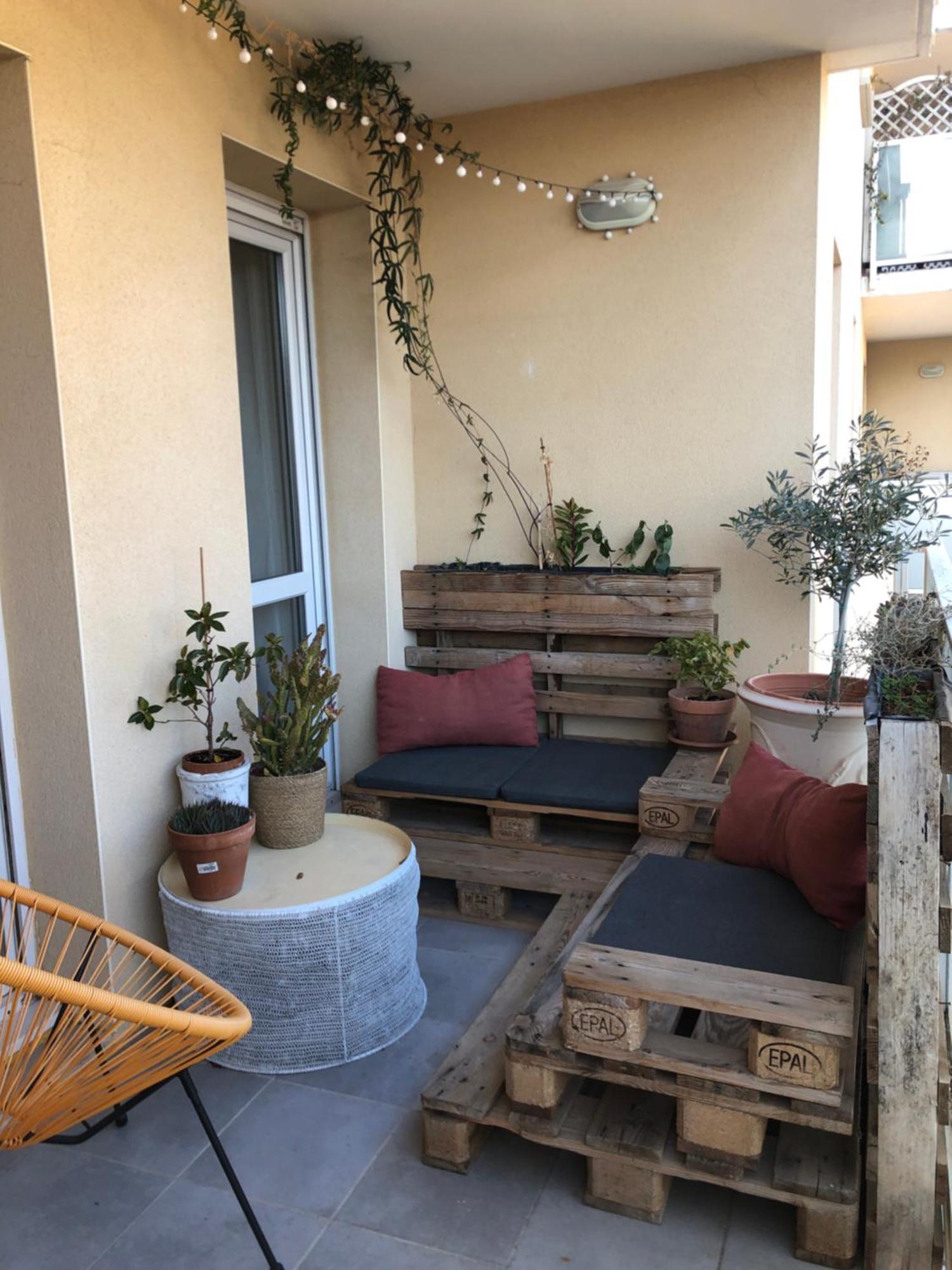 Bel Appartement Nimois Au Calme Avec Balcon Nîmes Zewnętrze zdjęcie